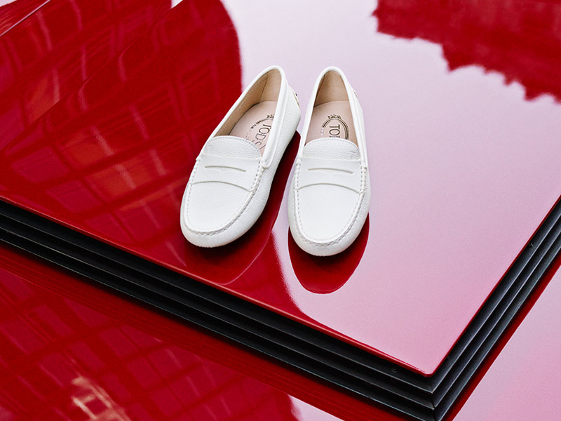 حذاء Gommino الأيقوني كما لم تشاهده من قبل... شاهد حملة MY RIDE من Tod’s بمشاركة شخصيات ملهمة